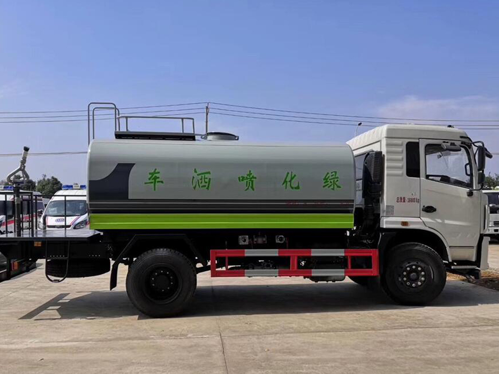 东风D3S单桥12方洒水车